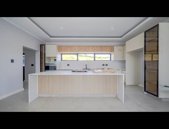 3 BEDROOM HOUSE FOR SALE IN PALM LAKES ESTATE